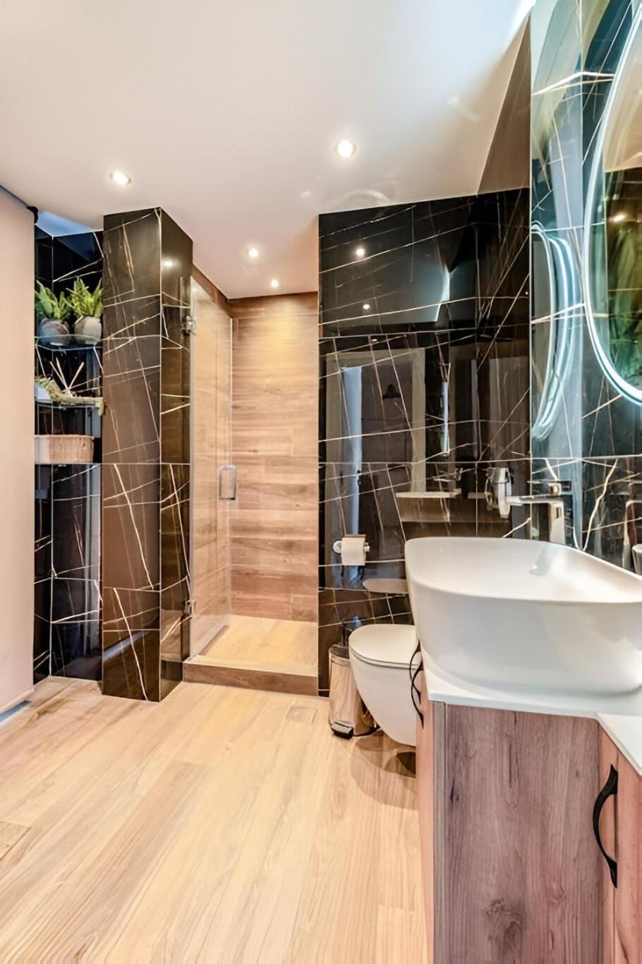 Elegant, Modern & Spacious Apartment In Thessaloniki With Balcony Zewnętrze zdjęcie