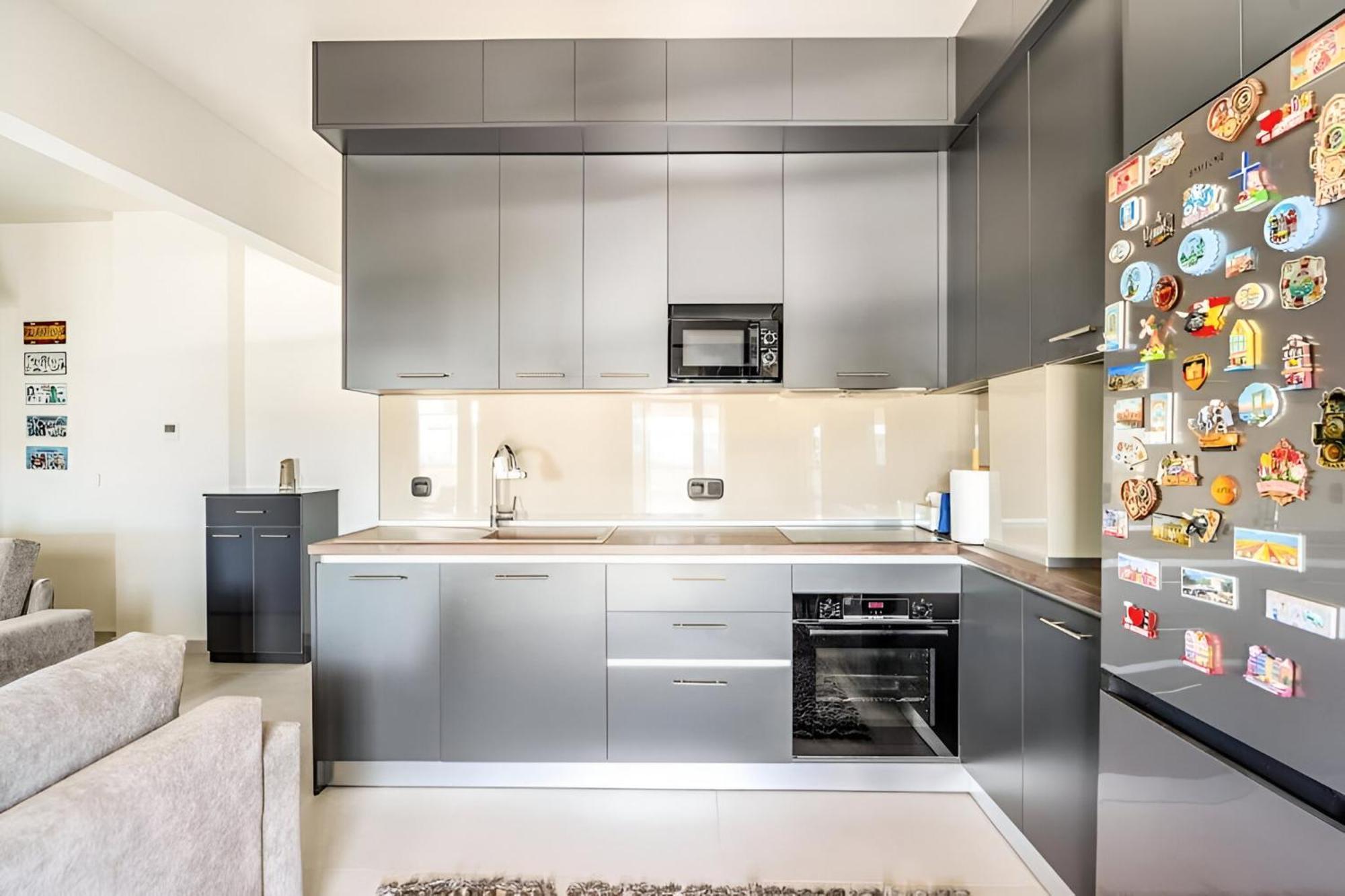 Elegant, Modern & Spacious Apartment In Thessaloniki With Balcony Zewnętrze zdjęcie